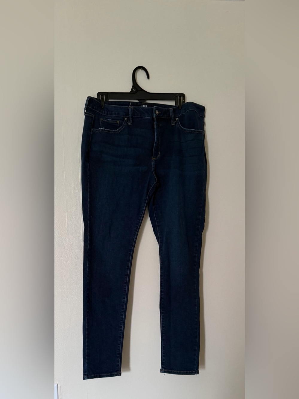 Dark Blue Women's Skinny Jeans